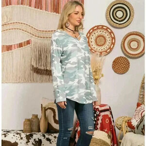 🇺🇸BOGO🆓-Camoflauge Long Sleeve Criss Cross Tunic Shirt
